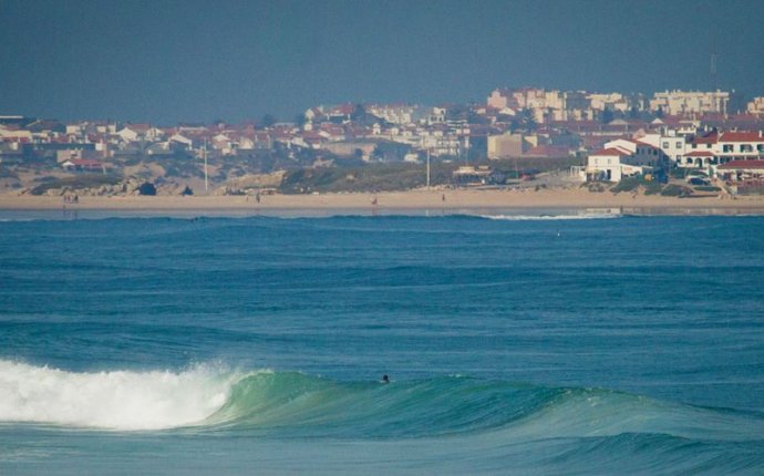 Школа серфинга в Португалии - обучение серфингу | Surf Discovery