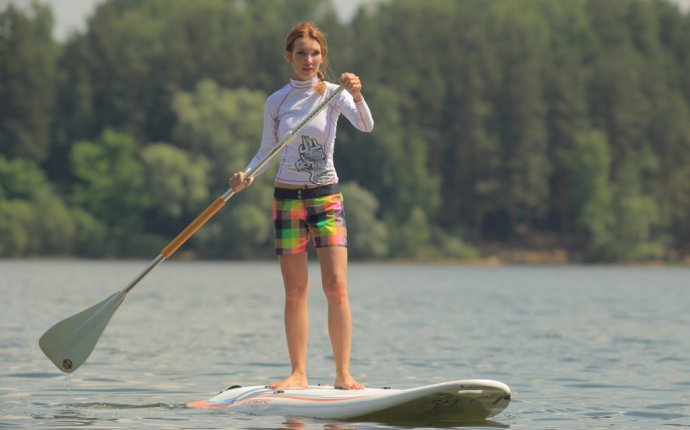SUP серфинг - прокат и обучение Stand Up Paddle Surfing в клубе Истра