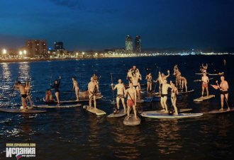 Паддл-серфинг в Барселоне: покорители морских просторов!