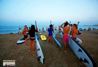 Паддл-серфинг в Барселоне: покорители морских просторов!